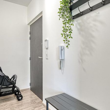 Bella Notte - 10 Min From Disneyland, Free Parking, Self Check-In, 7 Pers Монтеврен Екстериор снимка